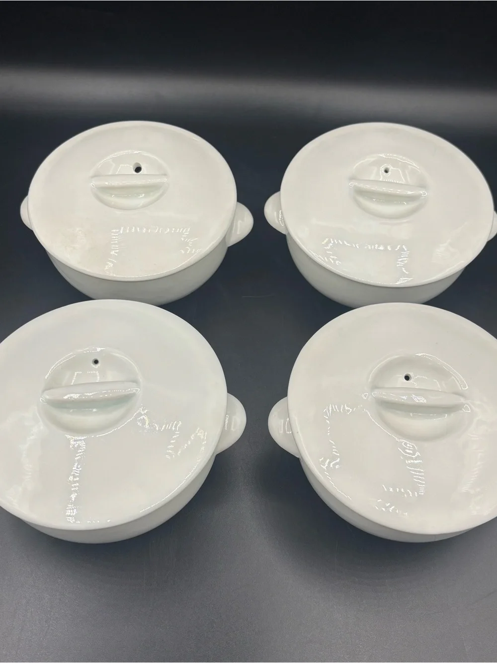 APILCO Set of 4 Porcelaine à Feu Covered Soup Bowls / Individual Casseroles
